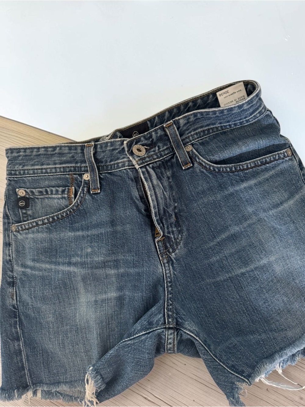 “The Dylan” Adriano Goldschmidt Ladies Distressed Blue Denim Cutoff Shorts Sz 30